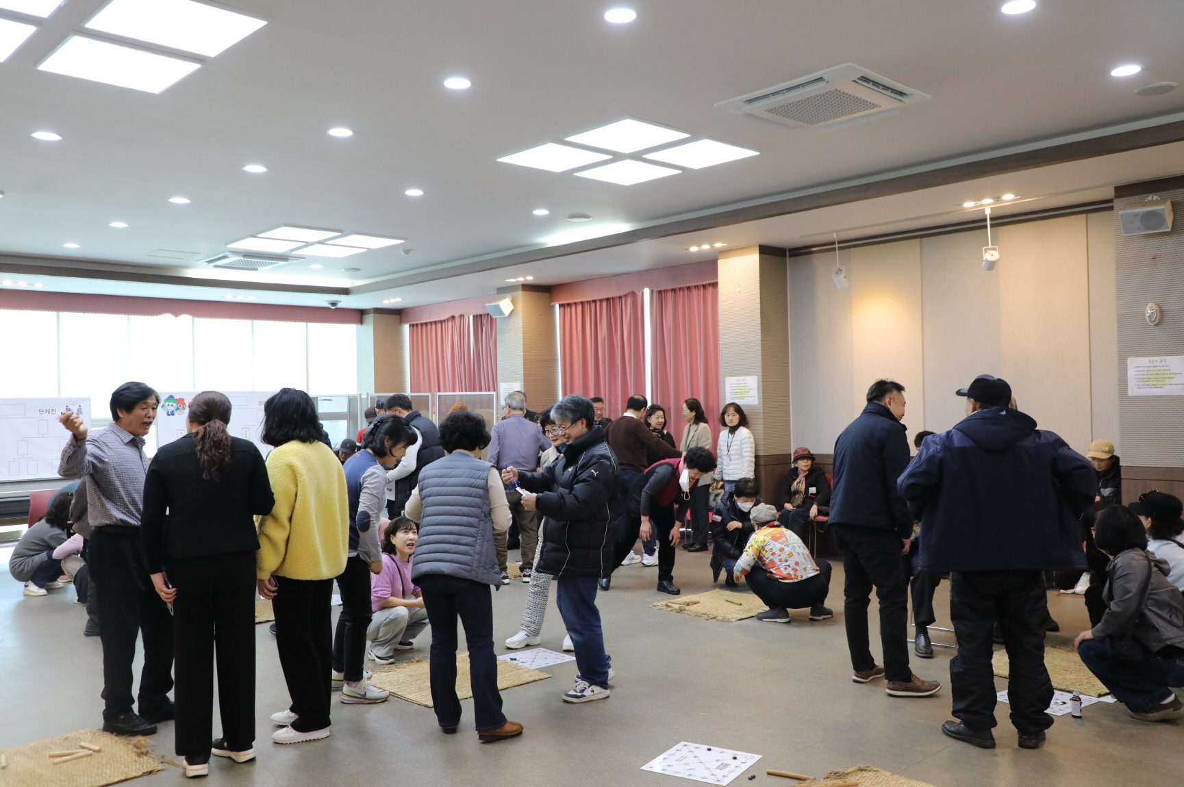 ȭ��2�� ô���ȸ �̹���